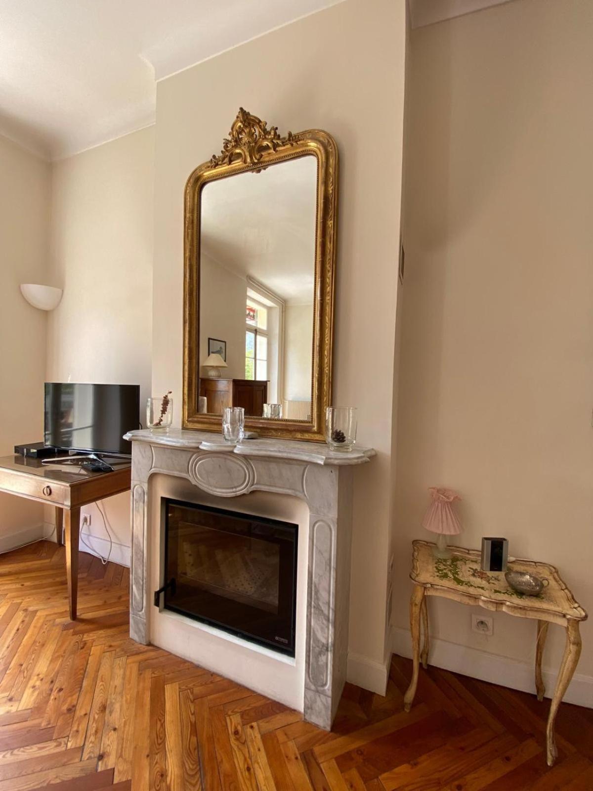 Palmeraie - Magnifique Appartement D'Epoque Avec Vue Mer 4 Personnes Avec Terrasse Le Port Ница Екстериор снимка